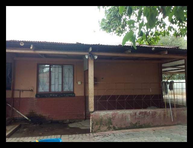 3 BEDROOM HOUSE FOR SALE IN OOS EINDE